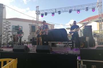 La Noche de San Juan arranca a tope de animación en el casco viejo de Telde/TA.