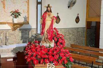Trono del Sagrado Corazón de La Garita, preparado para la procesión religiosa de este sábado/Francisco Javier Santana.