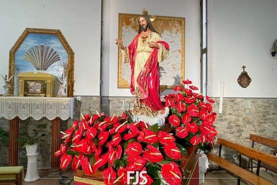 Trono del Sagrado Corazón de La Garita, preparado para la procesión religiosa de este sábado/Francisco Javier Santana.