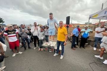  Telde disfruta con los pura sangre/TA.