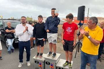  Telde disfruta con los pura sangre/TA.