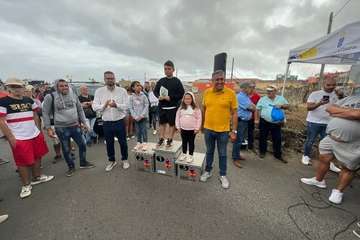  Telde disfruta con los pura sangre/TA.