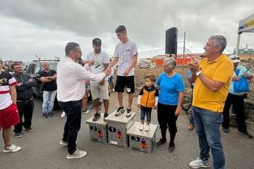  Telde disfruta con los pura sangre/TA.