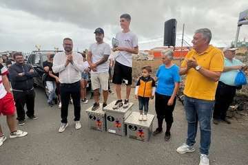  Telde disfruta con los pura sangre/TA.