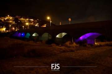 El puente de los Siete Ojos de Telde se torna multicolor con orgullo/Francisco Javier Santana.