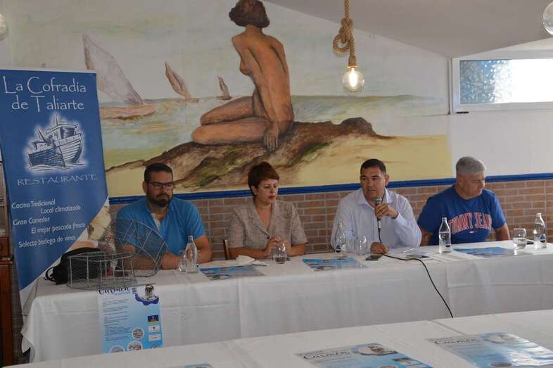 Momento de la rueda de prensa de este viernes para presentar el programa festivo/TA.