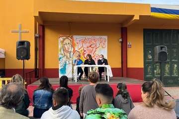  El Goro rinde homenaje a sus catequistas con el pregón de Lucrecia Calderín/TA.