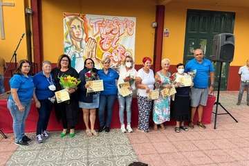  El Goro rinde homenaje a sus catequistas con el pregón de Lucrecia Calderín/TA.