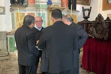 Visita del nuncio del Papa a la Basílica de Telde/Francisco Javier Santana y Antonio Alí.