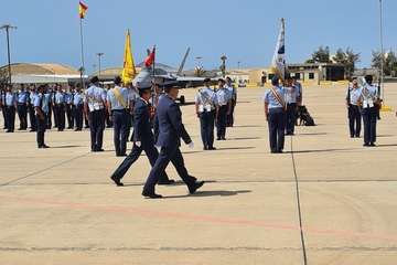 Toma de posesión del coronel Terrados en Gando/TA.