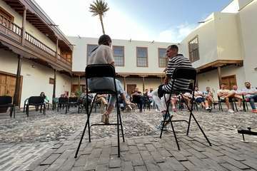 Charla motivacional en la Casa Condal a cargo de Álex Roca/TA.