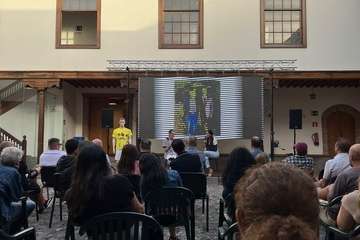 Charla motivacional en la Casa Condal a cargo de Álex Roca/TA.