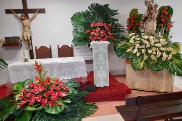 Hornos del Rey pone fin a sus fiestas con una misa y procesión religiosa/TA.