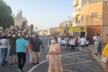Procesión religiosa en Lomo Cementerio con motivo de la festividad de Santiago Apóstol/TA.