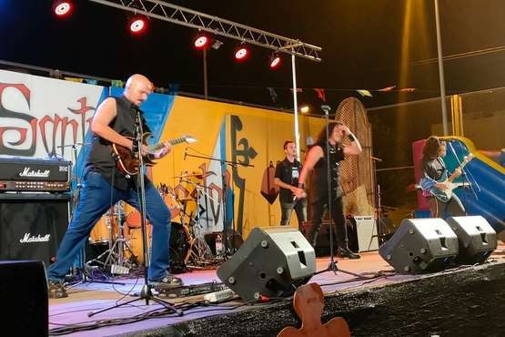 I Lomo Rock Fest en Lomo Cementerio/TA.