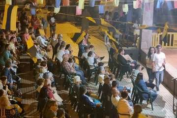 Pregón de las fiestas de La Viña/Francisco Javier Santana y TA.