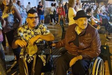 Pregón de las fiestas de La Viña/Francisco Javier Santana y TA.