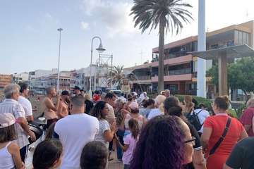 Animado pasacalles anunciador de las fiestas de Melenara/TA.