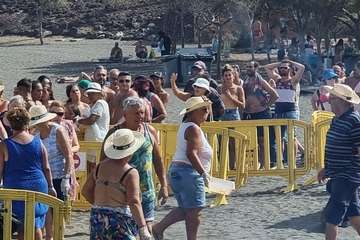  Melenara recupera el asadero popular y la varada del pescado tras dos años de pandemia/TA.