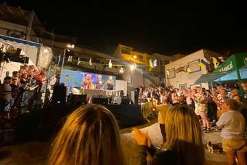 Pregón de las fiestas de Tufia y concierto de Los Sarantontones/TA.