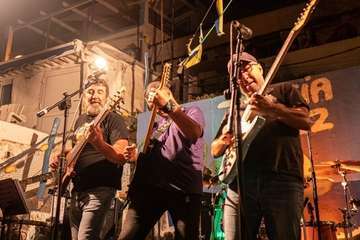 Pregón de las fiestas de Tufia y concierto de Los Sarantontones/TA.