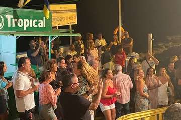 Pregón de las fiestas de Tufia y concierto de Los Sarantontones/TA.