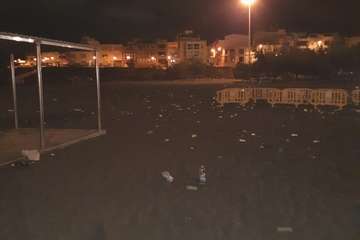 El dispositivo de limpieza retiró 2,5 toneladas de residuos de Melenara tras los fuegos/TA.