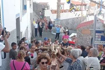 Misa y procesión religiosa para despedir las fiestas patronales de Tufia (Telde)/TA.