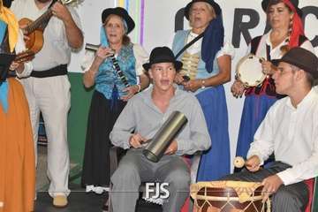 Ramón Ojeda pone en fiestas a El Caracol/Francisco Javier Santana.