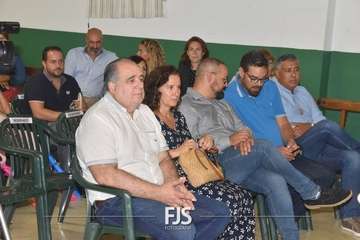 Ramón Ojeda pone en fiestas a El Caracol/Francisco Javier Santana.