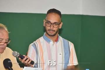 Ramón Ojeda pone en fiestas a El Caracol/Francisco Javier Santana.