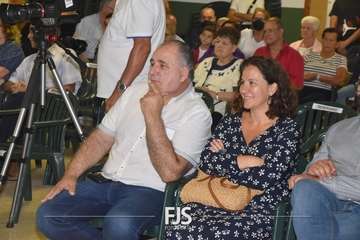 Ramón Ojeda pone en fiestas a El Caracol/Francisco Javier Santana.