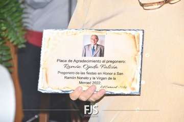 Ramón Ojeda pone en fiestas a El Caracol/Francisco Javier Santana.