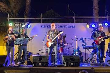 Concierto de Charcojondo en la playa de Ojos de Garza/TA,