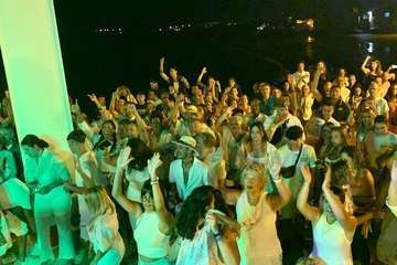 Concierto de Charcojondo en la playa de Ojos de Garza/TA,