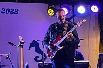 Concierto de Charcojondo en la playa de Ojos de Garza/TA,