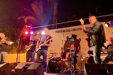 Concierto de Charcojondo en la playa de Ojos de Garza/TA,