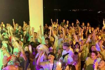 Concierto de Charcojondo en la playa de Ojos de Garza/TA,