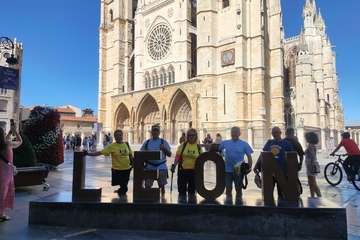 Senderistas de Telde completan el Camino Francés/TA.