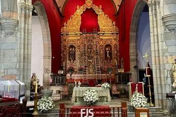 El Santo Cristo de Telde vuelve al Altar Mayor de la Basílica/Francisco Javier Santana.