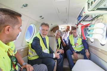 El Gobierno presenta en Gando (Telde) el nuevo avión medicalizado del Servicio de Urgencias Canario/Acfi Press.