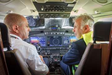 El Gobierno presenta en Gando (Telde) el nuevo avión medicalizado del Servicio de Urgencias Canario/Acfi Press.