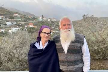 Cazadores combate el frío con una alegre y familiar romería/TA.