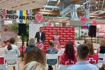 Alcampo Telde apoya una nueva edición de la campaña solidaria 'Desayunos y Meriendas con Corazón'/TA.