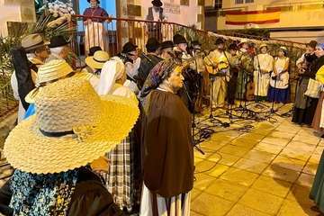 Romería-ofrenda en el Valle de los Nueve Alto/TA y TF.