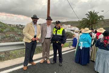 Romería-ofrenda en el Valle de los Nueve Alto/TA y TF.