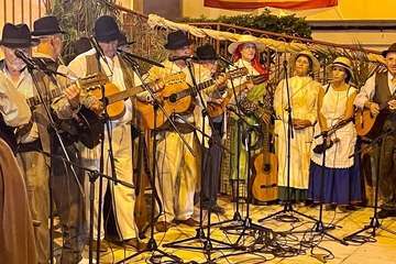 Romería-ofrenda en el Valle de los Nueve Alto/TA y TF.