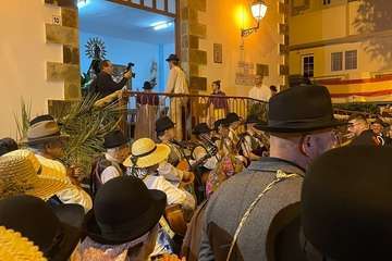 Romería-ofrenda en el Valle de los Nueve Alto/TA y TF.