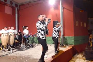 Verbena con Armonia Show en Caserones Altos/TA.