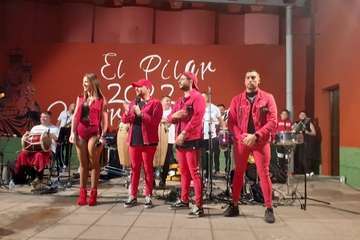 Verbena con Armonia Show en Caserones Altos/TA.